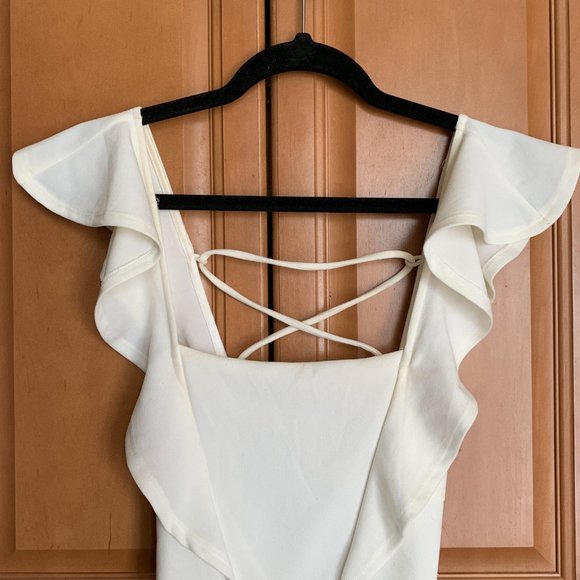 ❗️SOLD❗️Dainty Hooligan White Ruffle Graduation Dress - Picture 4 of 7